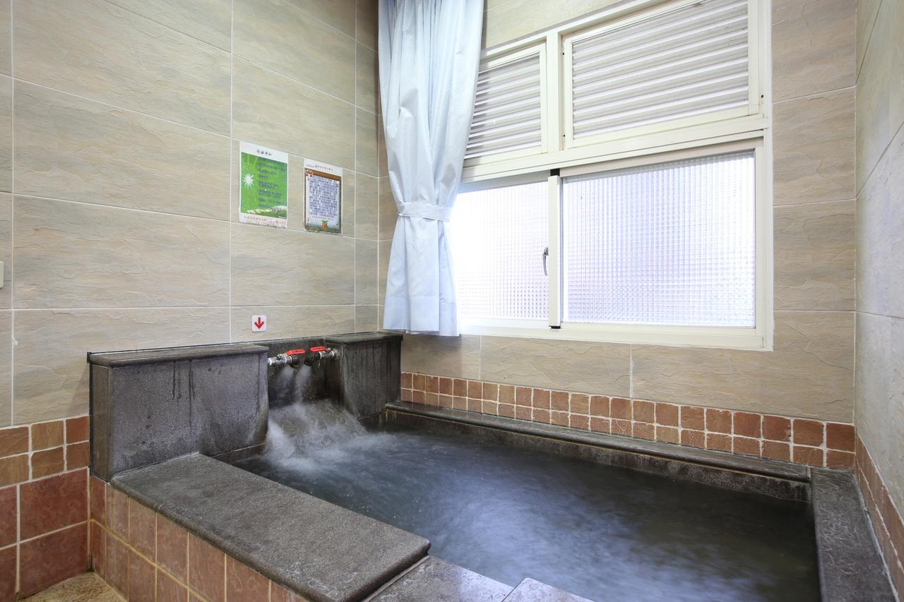 Cyuan Tang Hot Spring Hotel Jiaoxi Dış mekan fotoğraf